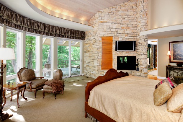Serendipity Circle, 3_master bedroom.jpg